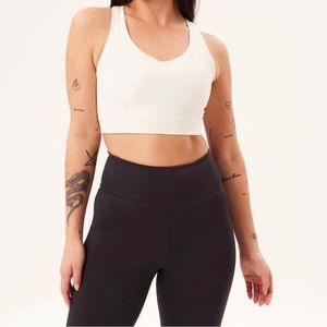 Girlfriend Collective Ivory Marve V Neck Bra